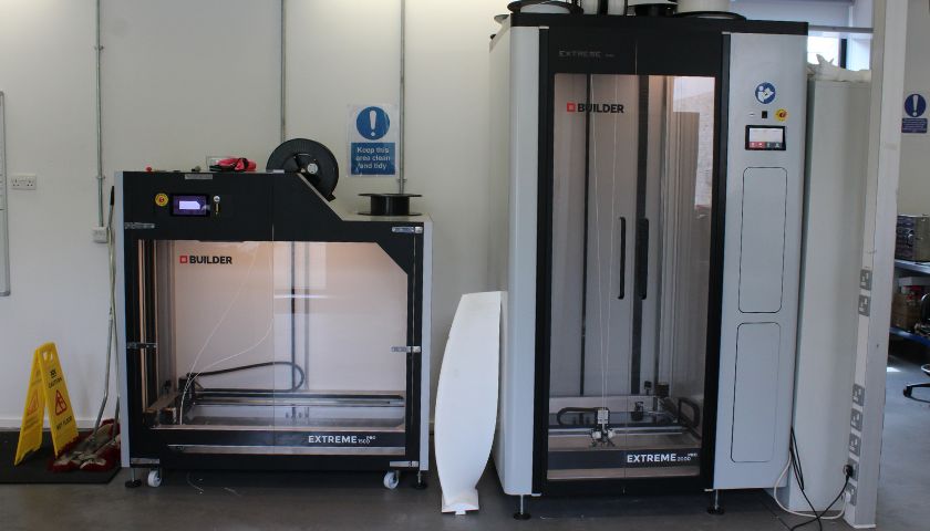 The two Builder Extreme devices