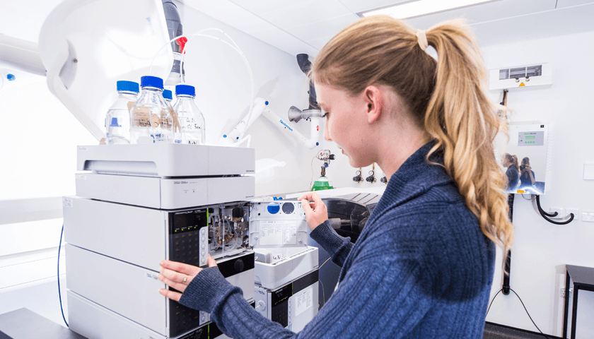 A girl working at the Mass Spectrometry machine