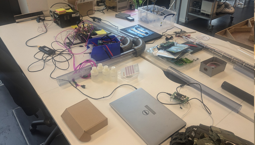 Soft Pipe Crawling Robot