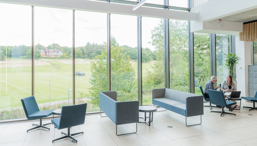 Working in the Business Lounge