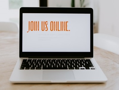 laptop with meeting invite