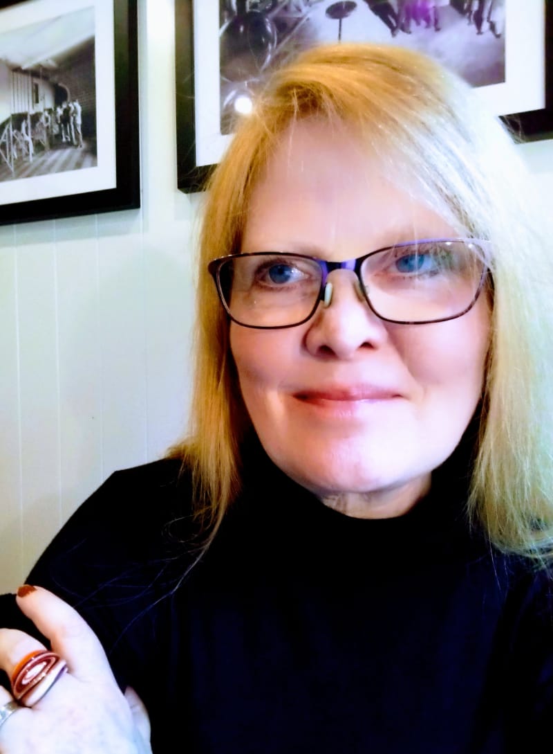 Headshot image of Rebecca Lingwood